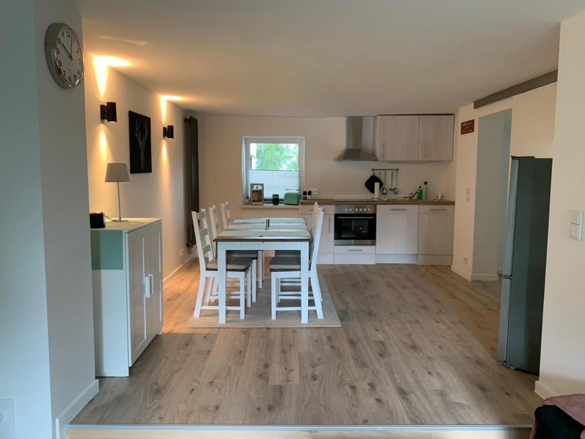 Haus Steilufer 2 * Lubeck